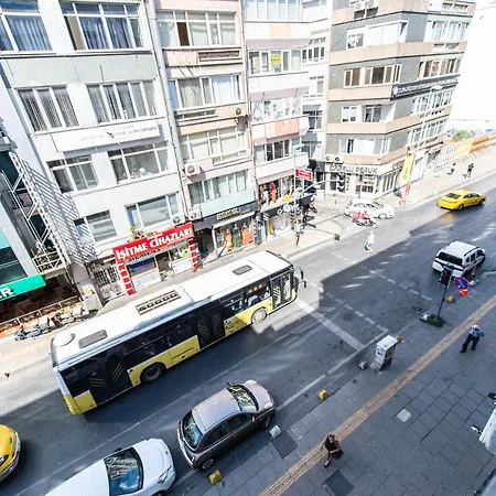 Διαμέρισμα Kadikoey'de 4+1 12 Kisilik *